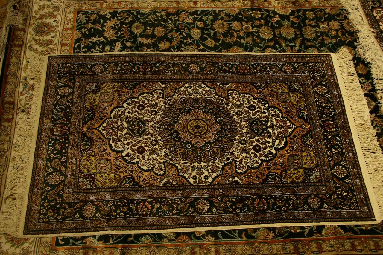 Area rug cleaning Toronto ON